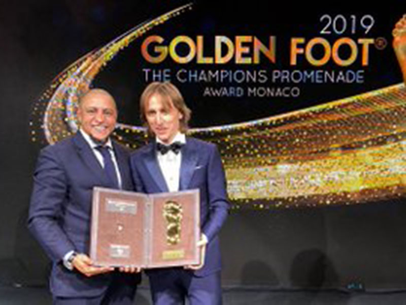 مودريتش يحصد جائزة القدم الذهبية لعام 2019 متفوقاً على ميسي ورونالدو